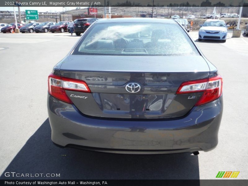 Magnetic Gray Metallic / Ash 2012 Toyota Camry LE