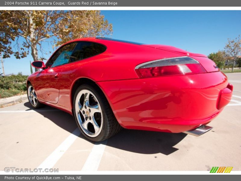 Guards Red / Savanna Beige 2004 Porsche 911 Carrera Coupe