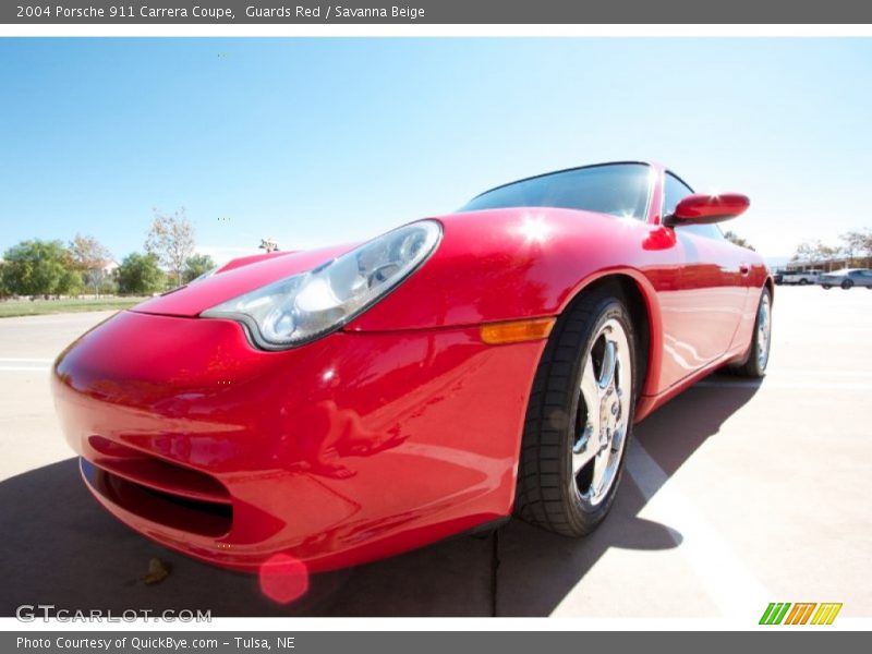 Guards Red / Savanna Beige 2004 Porsche 911 Carrera Coupe