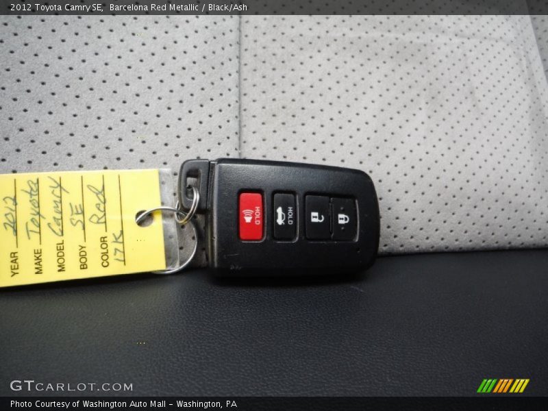 Barcelona Red Metallic / Black/Ash 2012 Toyota Camry SE
