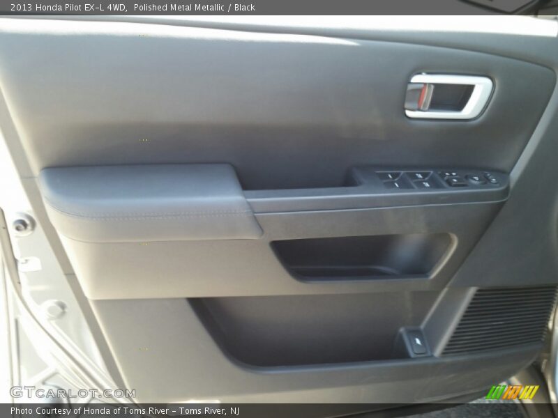 Polished Metal Metallic / Black 2013 Honda Pilot EX-L 4WD