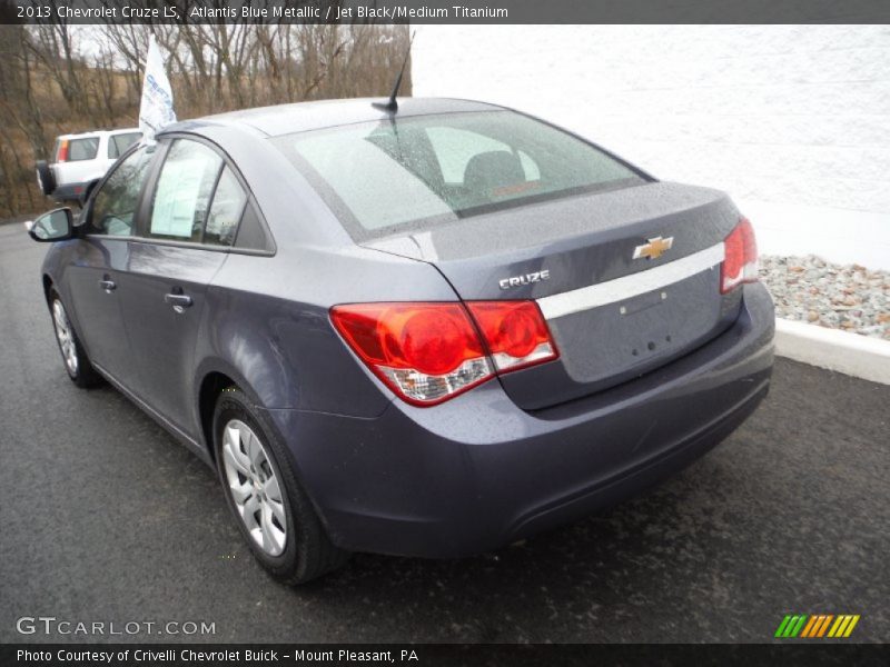 Atlantis Blue Metallic / Jet Black/Medium Titanium 2013 Chevrolet Cruze LS