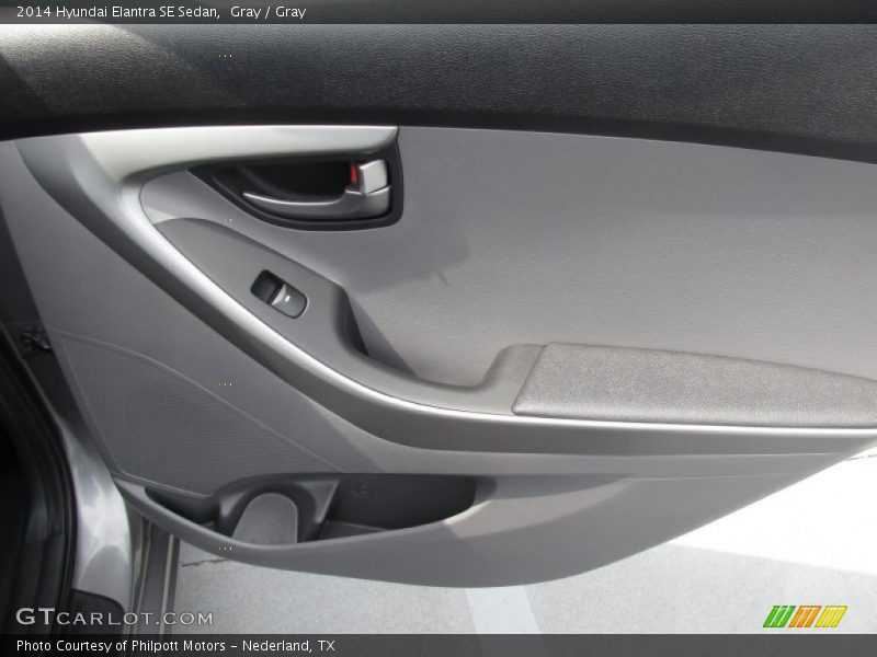 Gray / Gray 2014 Hyundai Elantra SE Sedan