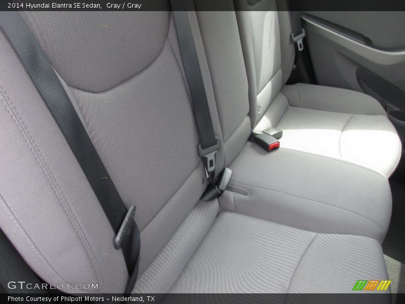Gray / Gray 2014 Hyundai Elantra SE Sedan