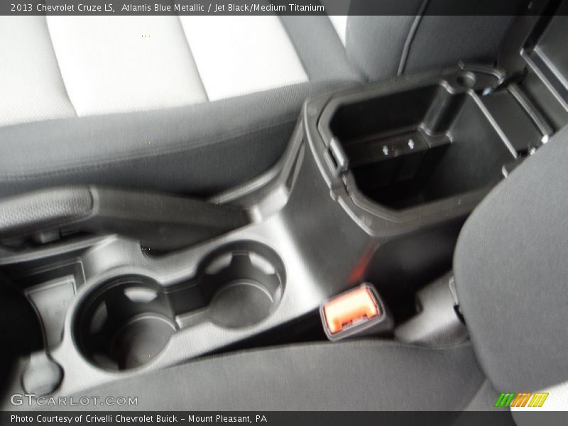 Atlantis Blue Metallic / Jet Black/Medium Titanium 2013 Chevrolet Cruze LS