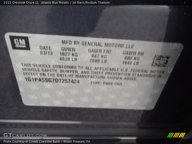 Atlantis Blue Metallic / Jet Black/Medium Titanium 2013 Chevrolet Cruze LS
