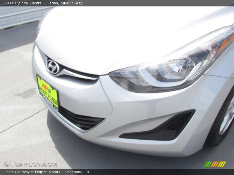Silver / Gray 2014 Hyundai Elantra SE Sedan