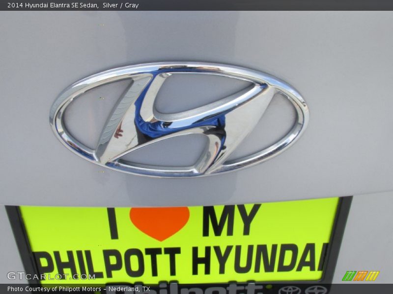 Silver / Gray 2014 Hyundai Elantra SE Sedan