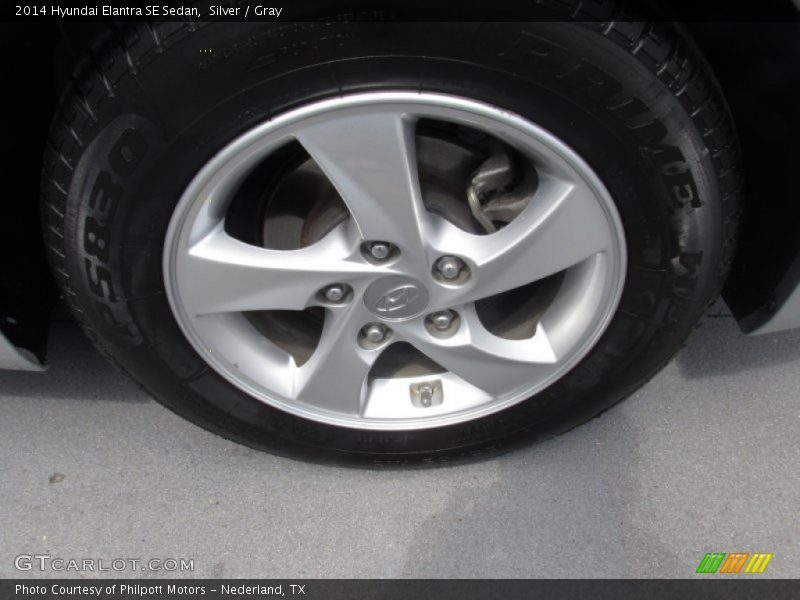 Silver / Gray 2014 Hyundai Elantra SE Sedan