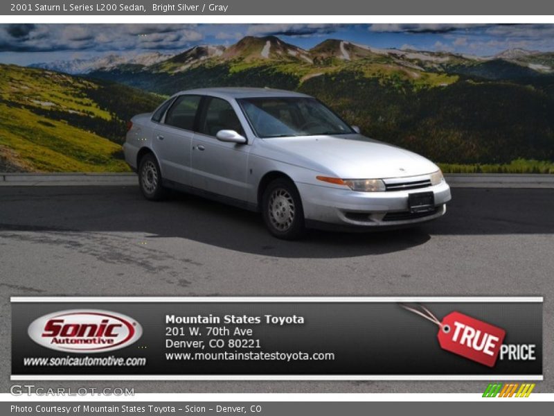 Bright Silver / Gray 2001 Saturn L Series L200 Sedan