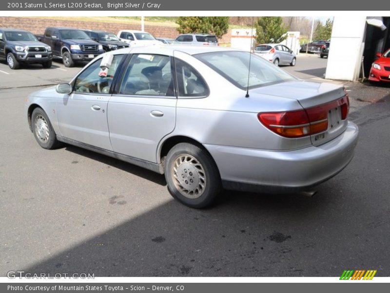 Bright Silver / Gray 2001 Saturn L Series L200 Sedan