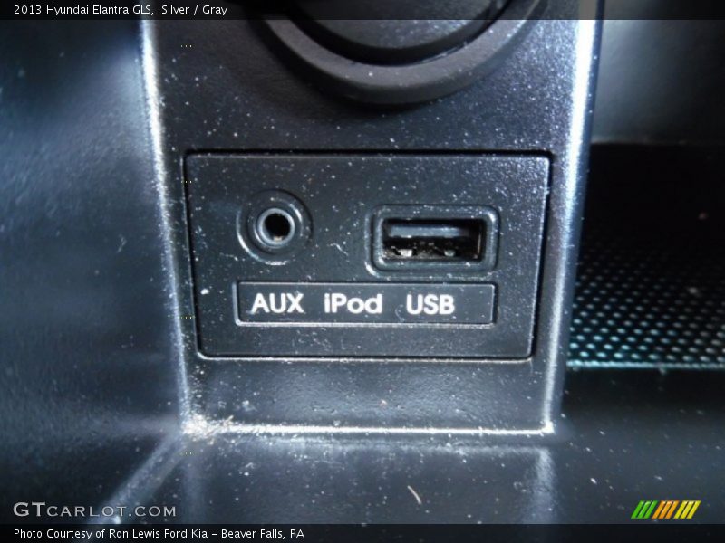 Silver / Gray 2013 Hyundai Elantra GLS