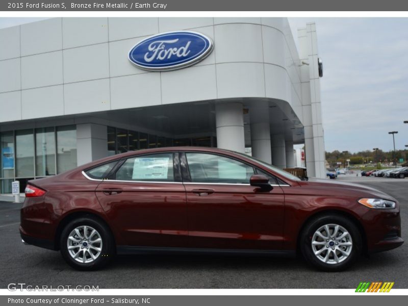 Bronze Fire Metallic / Earth Gray 2015 Ford Fusion S