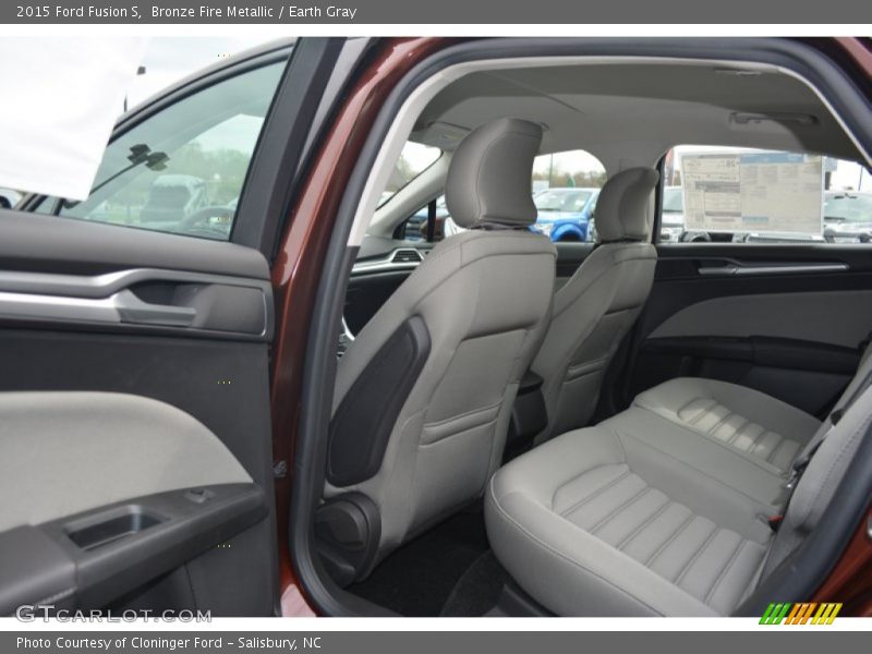 Bronze Fire Metallic / Earth Gray 2015 Ford Fusion S