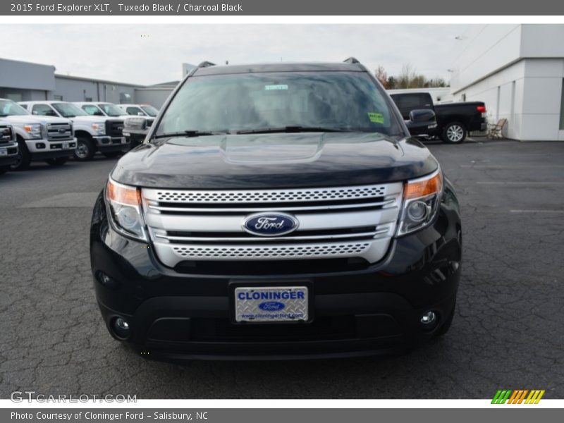 Tuxedo Black / Charcoal Black 2015 Ford Explorer XLT