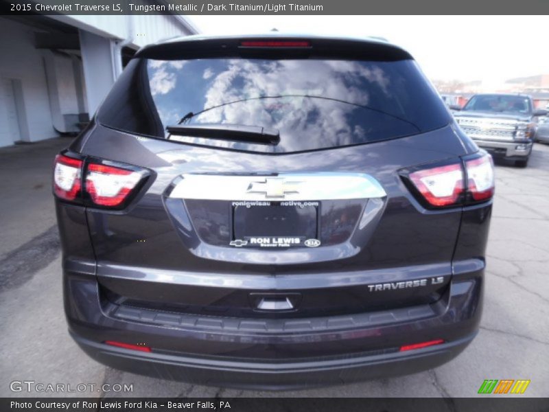 Tungsten Metallic / Dark Titanium/Light Titanium 2015 Chevrolet Traverse LS