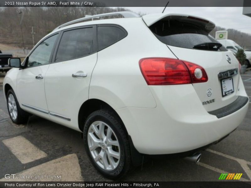 Pearl White / Gray 2013 Nissan Rogue SV AWD