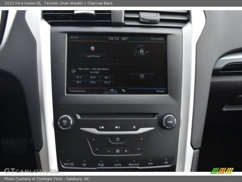 Tectonic Silver Metallic / Charcoal Black 2015 Ford Fusion SE