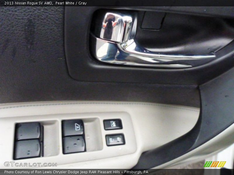 Pearl White / Gray 2013 Nissan Rogue SV AWD