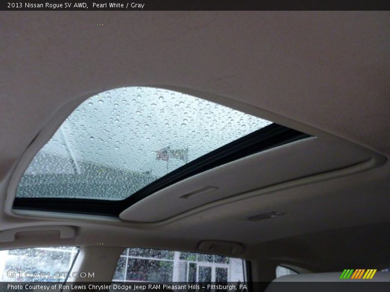 Pearl White / Gray 2013 Nissan Rogue SV AWD