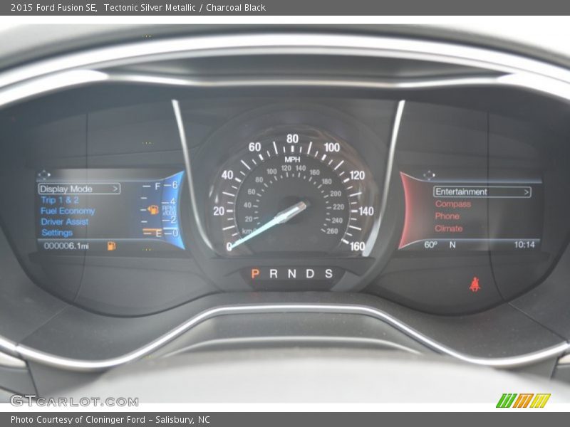 Tectonic Silver Metallic / Charcoal Black 2015 Ford Fusion SE