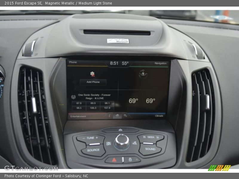 Magnetic Metallic / Medium Light Stone 2015 Ford Escape SE