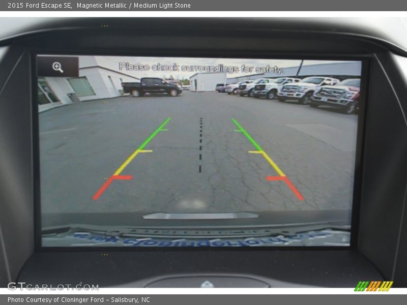Magnetic Metallic / Medium Light Stone 2015 Ford Escape SE