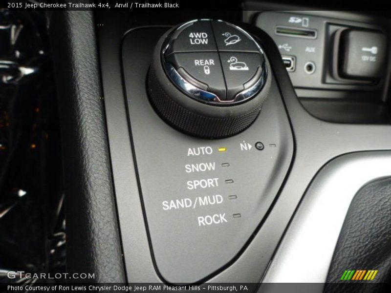 Anvil / Trailhawk Black 2015 Jeep Cherokee Trailhawk 4x4