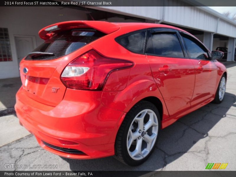 Race Red / ST Charcoal Black 2014 Ford Focus ST Hatchback