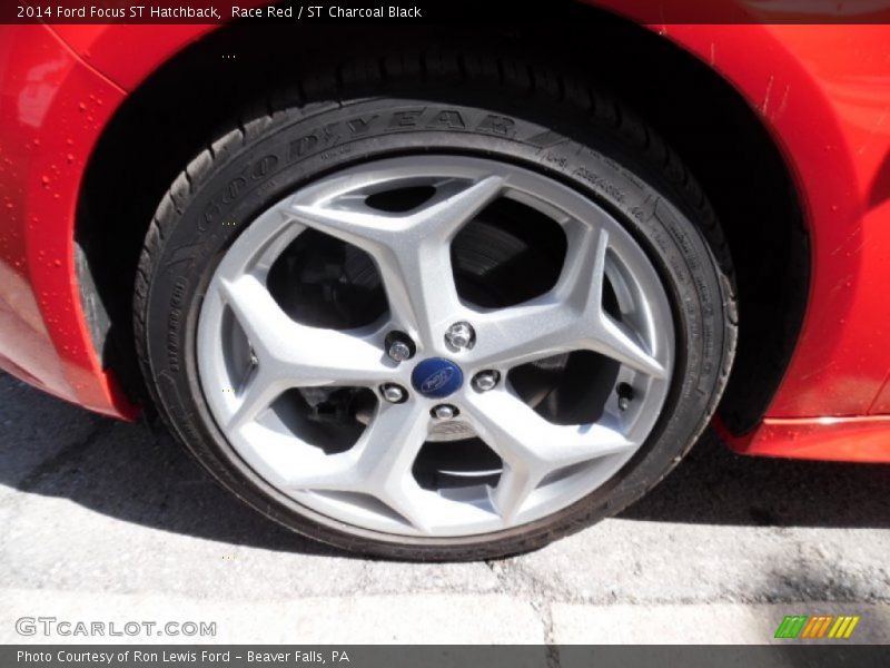 Race Red / ST Charcoal Black 2014 Ford Focus ST Hatchback