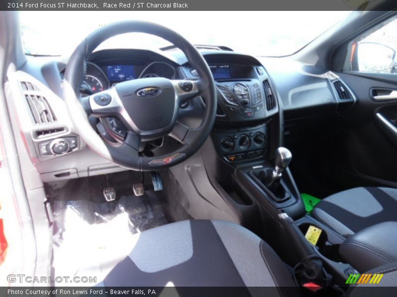 Race Red / ST Charcoal Black 2014 Ford Focus ST Hatchback