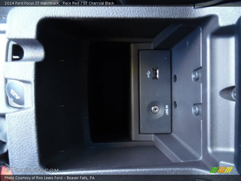 Race Red / ST Charcoal Black 2014 Ford Focus ST Hatchback