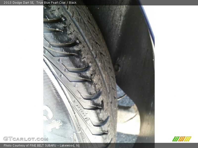 True Blue Pearl Coat / Black 2013 Dodge Dart SE