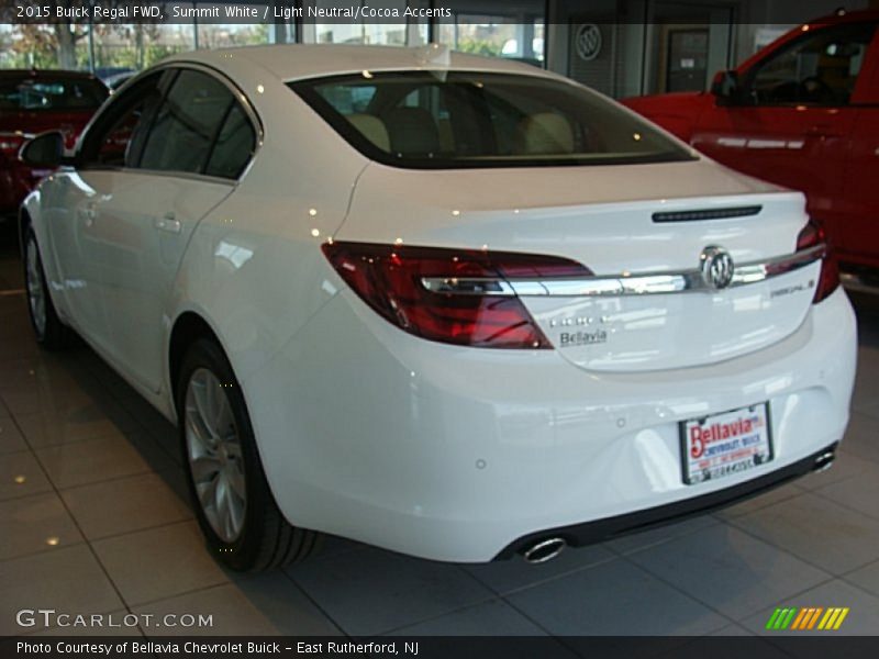 Summit White / Light Neutral/Cocoa Accents 2015 Buick Regal FWD