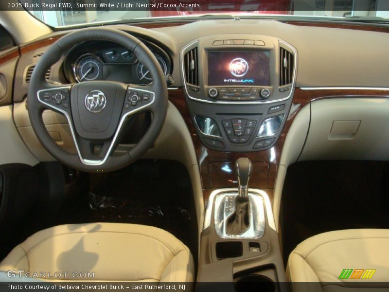 Summit White / Light Neutral/Cocoa Accents 2015 Buick Regal FWD