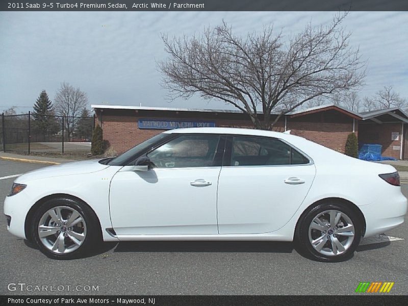 Arctic White / Parchment 2011 Saab 9-5 Turbo4 Premium Sedan