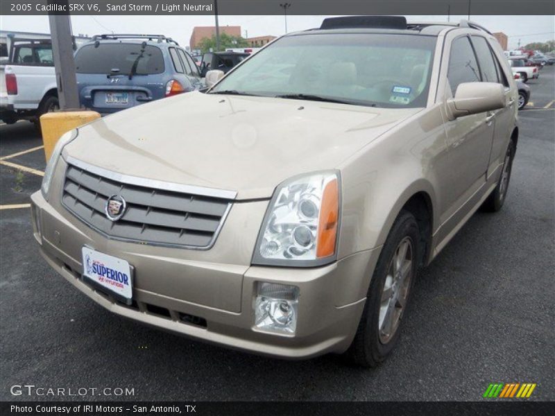 Sand Storm / Light Neutral 2005 Cadillac SRX V6