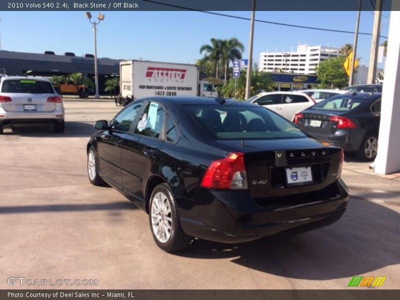 Black Stone / Off Black 2010 Volvo S40 2.4i