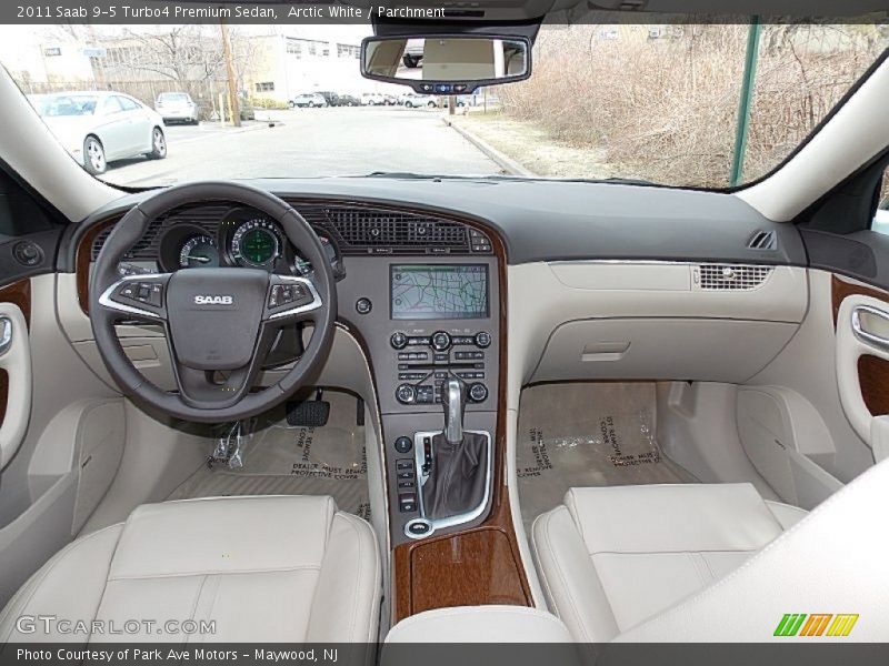 Arctic White / Parchment 2011 Saab 9-5 Turbo4 Premium Sedan
