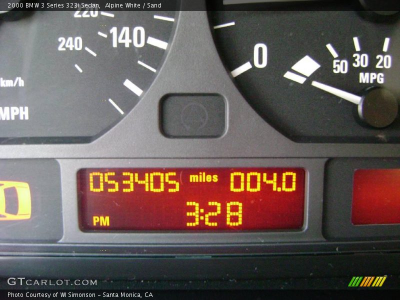 Alpine White / Sand 2000 BMW 3 Series 323i Sedan