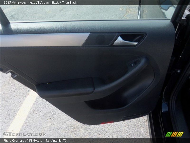 Black / Titan Black 2015 Volkswagen Jetta SE Sedan
