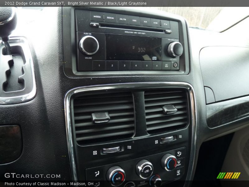 Bright Silver Metallic / Black/Light Graystone 2012 Dodge Grand Caravan SXT