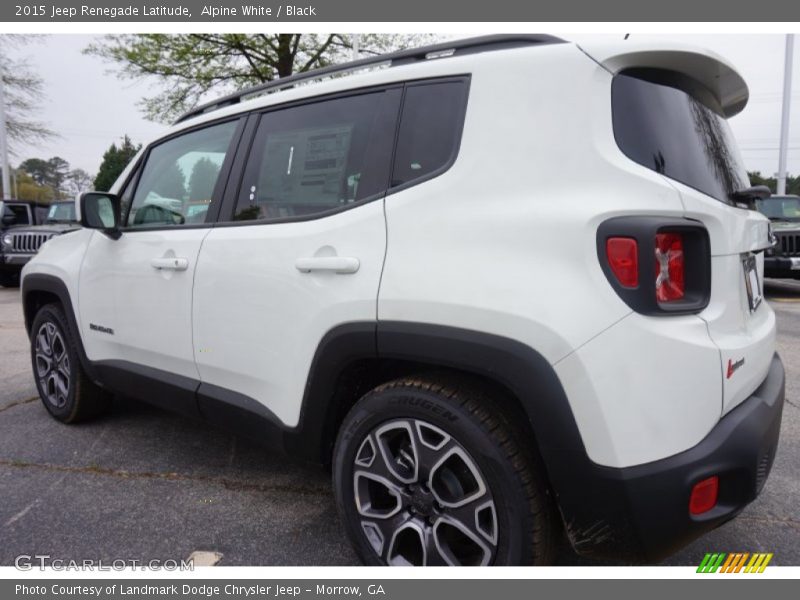 Alpine White / Black 2015 Jeep Renegade Latitude