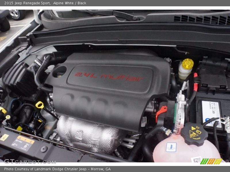 Alpine White / Black 2015 Jeep Renegade Sport