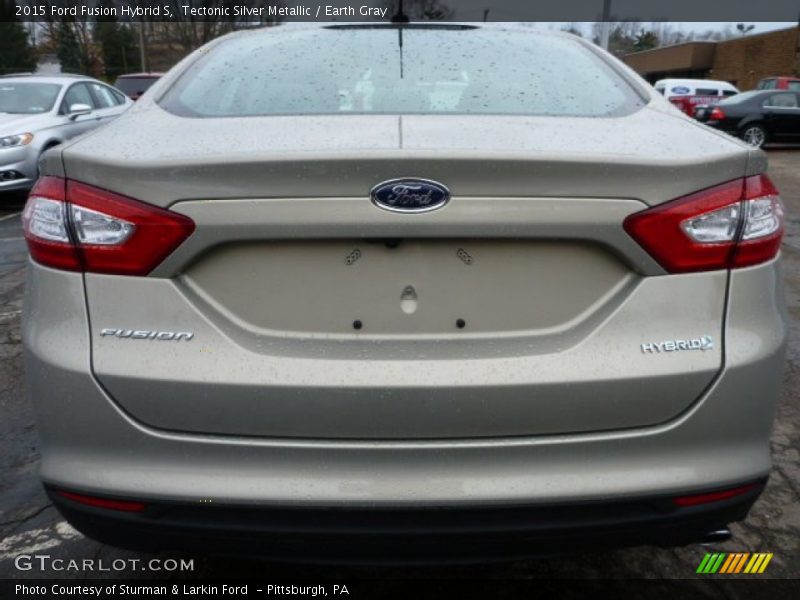 Tectonic Silver Metallic / Earth Gray 2015 Ford Fusion Hybrid S
