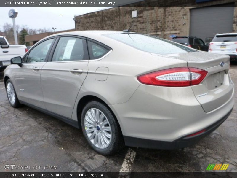 Tectonic Silver Metallic / Earth Gray 2015 Ford Fusion Hybrid S