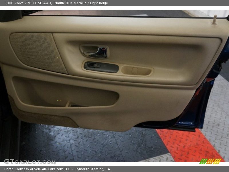 Nautic Blue Metallic / Light Beige 2000 Volvo V70 XC SE AWD