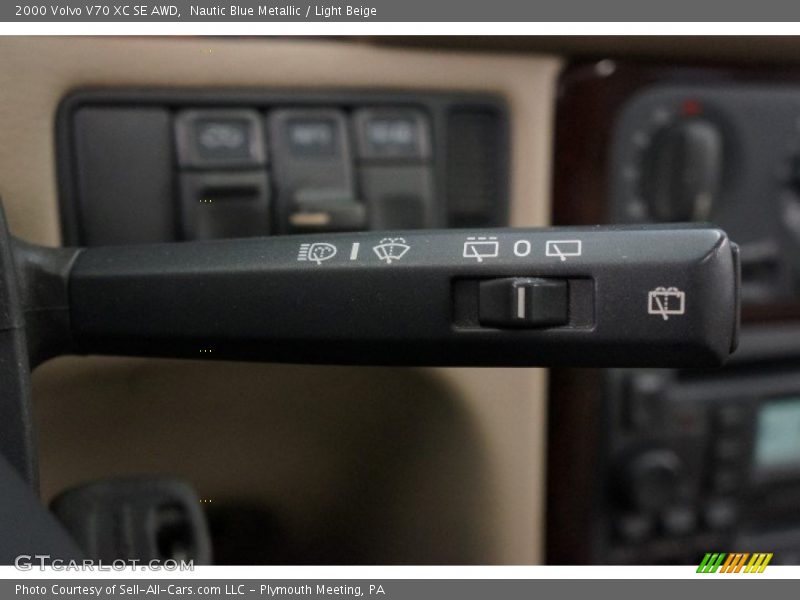Nautic Blue Metallic / Light Beige 2000 Volvo V70 XC SE AWD