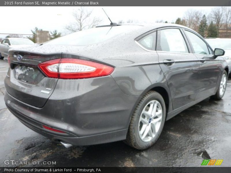 Magnetic Metallic / Charcoal Black 2015 Ford Fusion SE