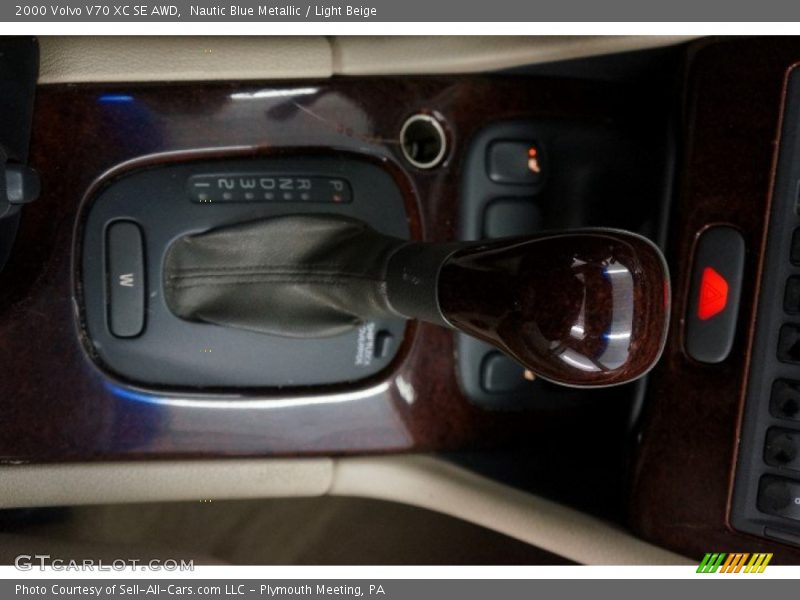 Nautic Blue Metallic / Light Beige 2000 Volvo V70 XC SE AWD